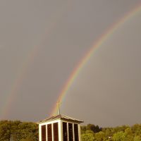 doppelter Regenbogen - Zeichen des Friedens
