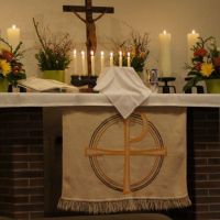 Altar am Ostermorgen